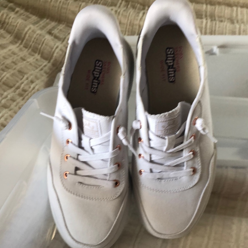 White Slip-On Sneakers with Rose Gold Accents